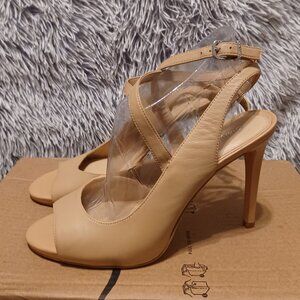 Strappy Heel -Size 10